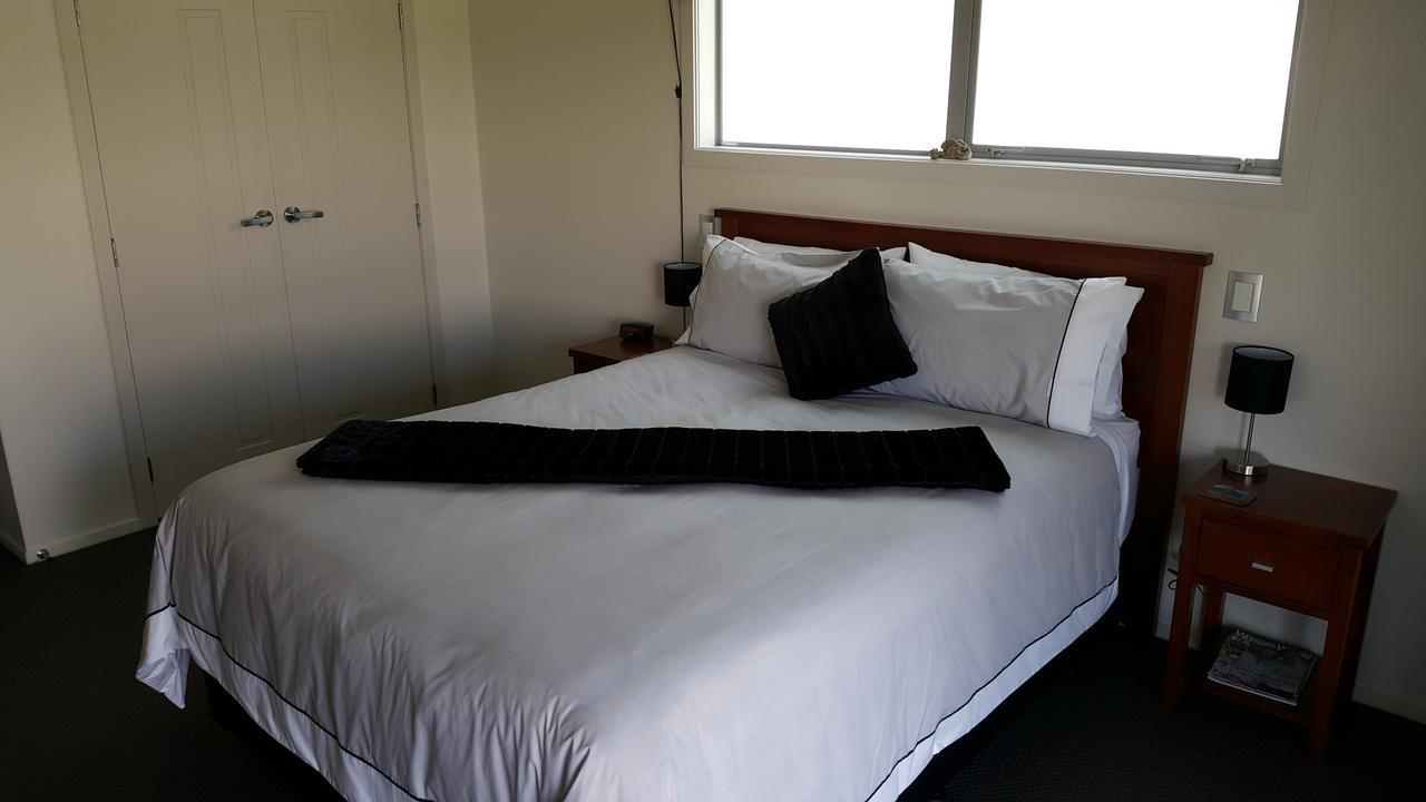 Athenree Waterside Accommodation Exterior foto
